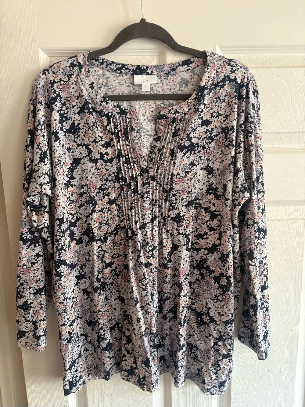 J. Jill blouse top floral v neck tencel modal cotton beach summer vacation LP